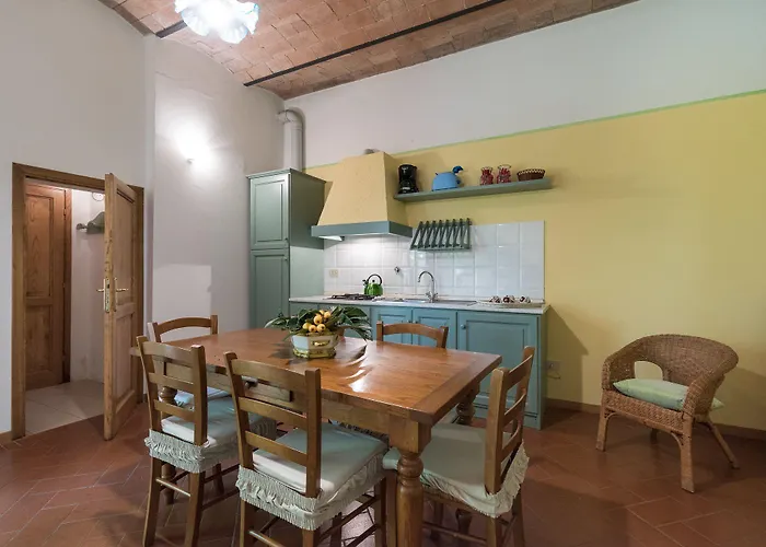 Podere Torricella 아파트