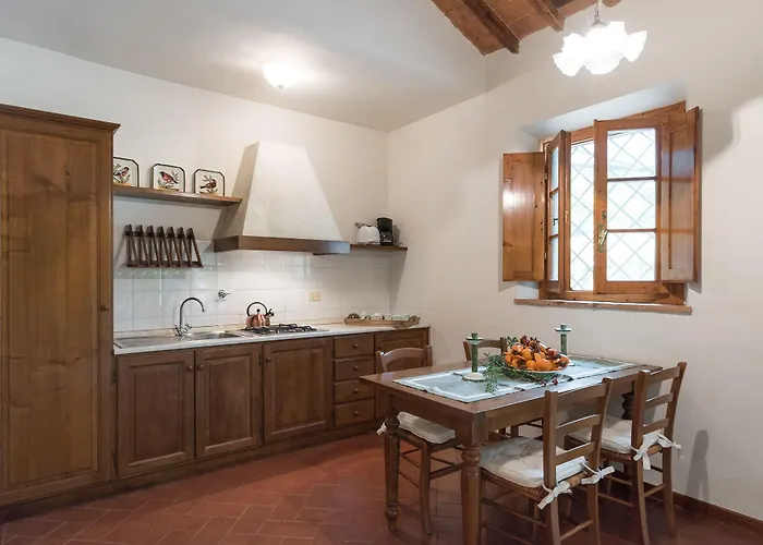 Podere Torricella 아파트 *